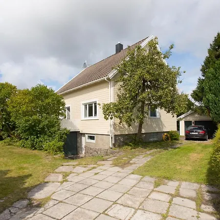 Mandal Apartment Mit Moeglichkeit Ein Boot Zu Benutzen Und Angeln Exterior photo