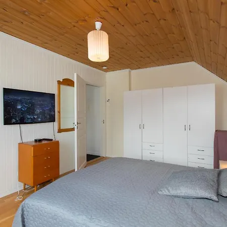 Mandal Apartment Mit Moeglichkeit Ein Boot Zu Benutzen Und Angeln Exterior photo