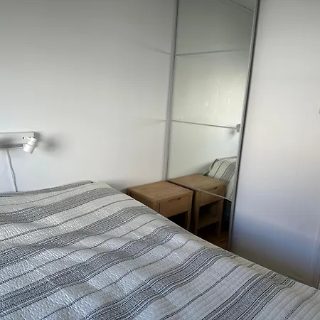 Mandal Apartment Mit Moeglichkeit Ein Boot Zu Benutzen Und Angeln Exterior photo